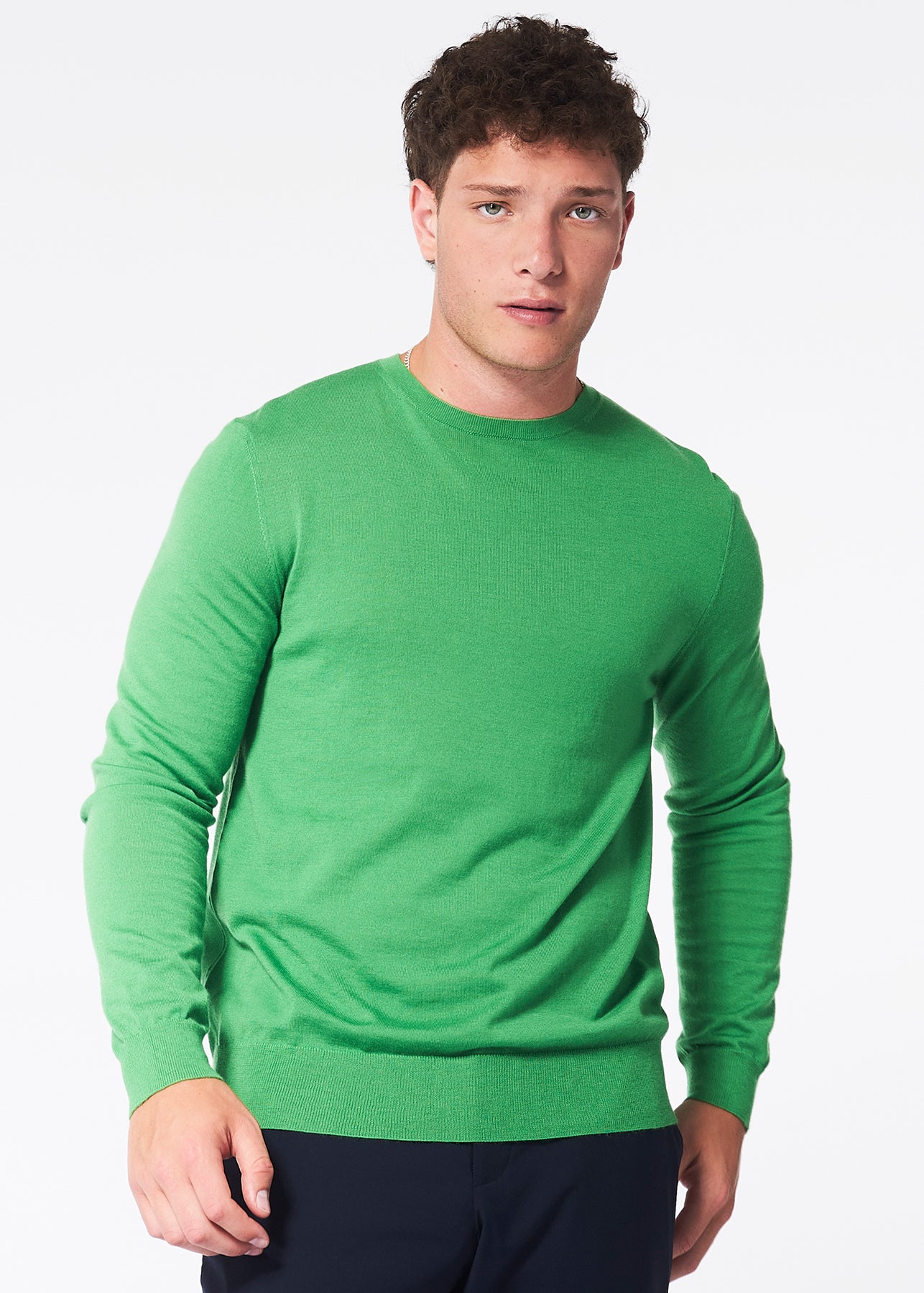 100% Cashmere Crew Neck Sweater - Grass Green.